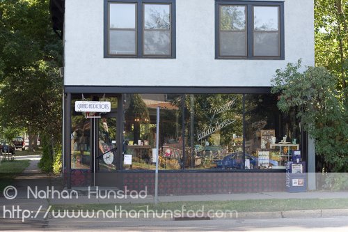 Grand_Avenue_2008-08-24_IMG_1488